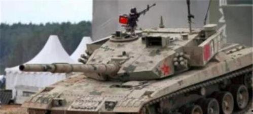 国产坦克开盖视频,开盖瞬间震撼呈现