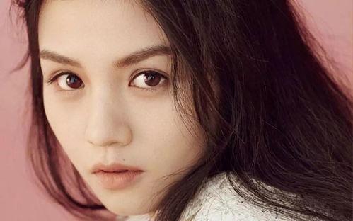 国产剧中的抠脸视频大全,笑中带泪的演技对决